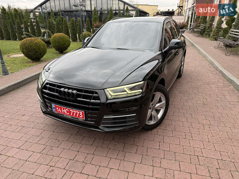 Внедорожник / Кроссовер Audi Q5 2019 в Стрые