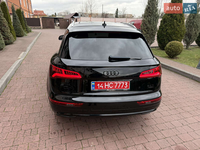 Внедорожник / Кроссовер Audi Q5 2019 в Стрые