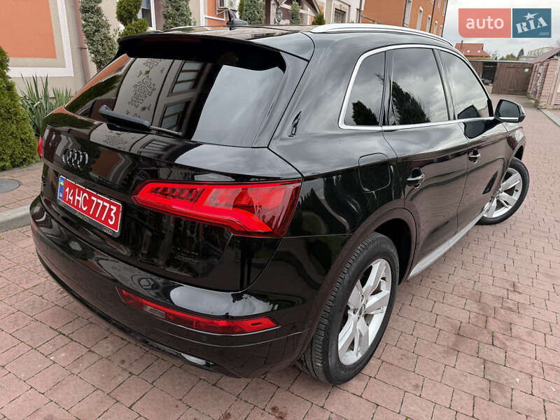 Внедорожник / Кроссовер Audi Q5 2019 в Стрые