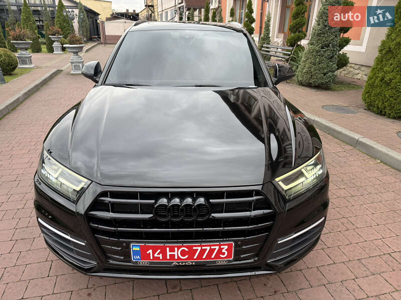 Внедорожник / Кроссовер Audi Q5 2019 в Стрые