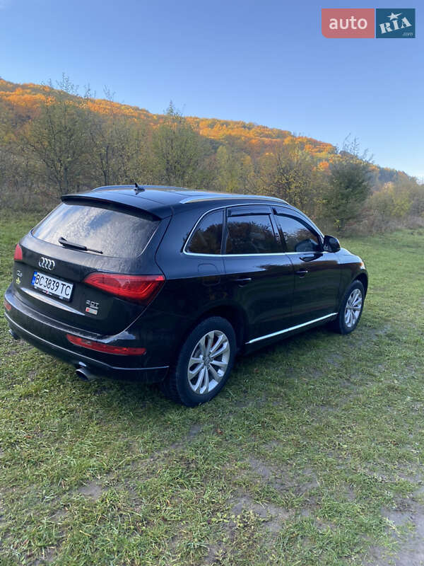 Внедорожник / Кроссовер Audi Q5 2012 в Золочеве