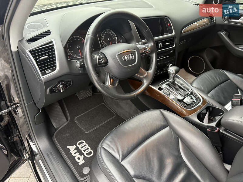 Внедорожник / Кроссовер Audi Q5 2016 в Львове