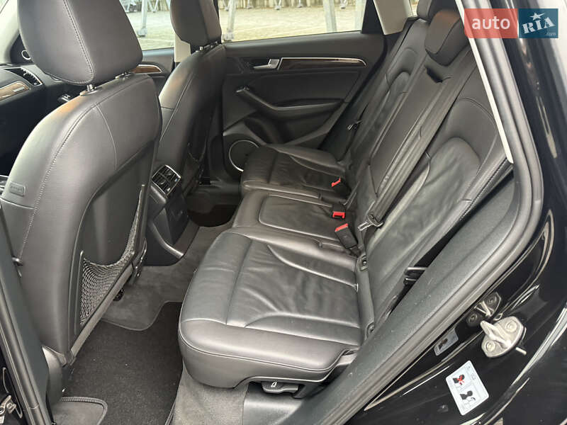 Внедорожник / Кроссовер Audi Q5 2016 в Львове