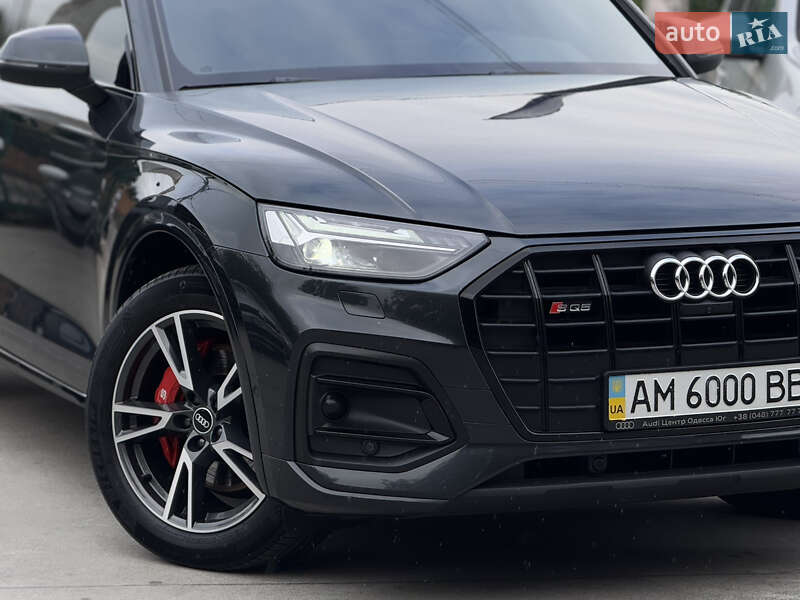 Внедорожник / Кроссовер Audi Q5 2021 в Бердичеве