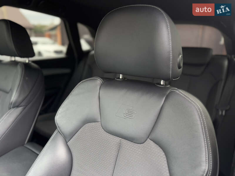Внедорожник / Кроссовер Audi Q5 2021 в Бердичеве