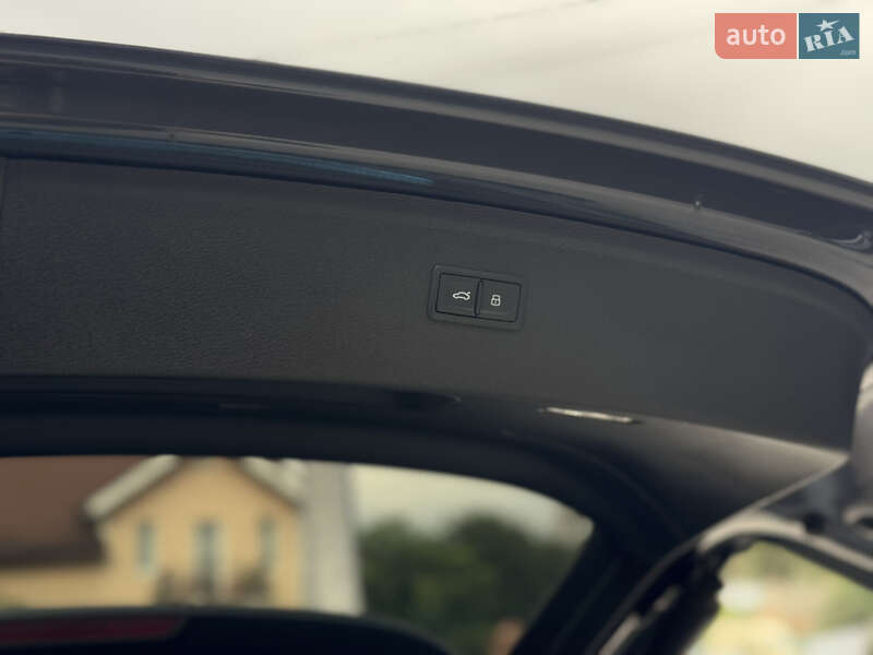 Внедорожник / Кроссовер Audi Q5 2021 в Бердичеве