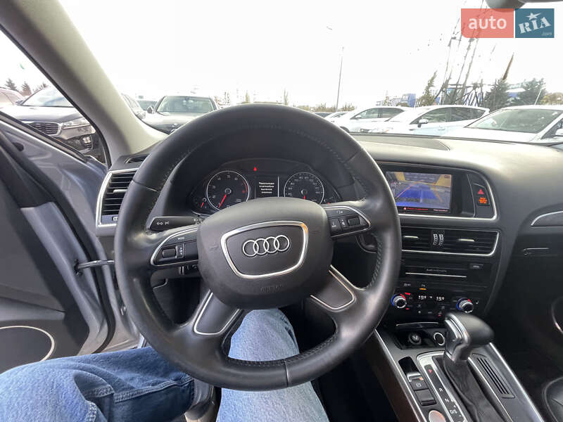 Позашляховик / Кросовер Audi Q5 2015 в Львові