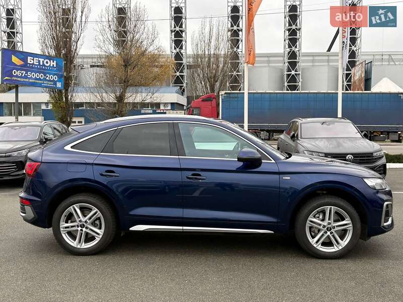Позашляховик / Кросовер Audi Q5 2023 в Києві фото 5 Позашляховик / Кросовер Audi Q5 2023 в Києві