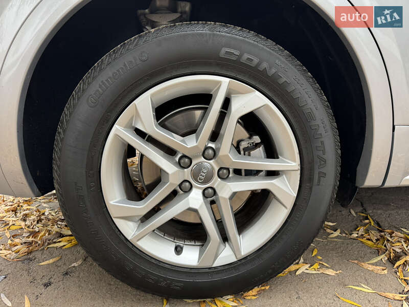 Позашляховик / Кросовер Audi Q5 2019 в Рівному фото 19 Позашляховик / Кросовер Audi Q5 2019 в Рівному