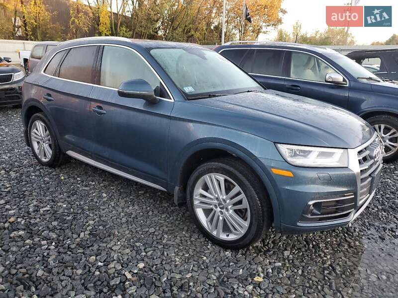 Позашляховик / Кросовер Audi Q5 2017 в Кропивницькому