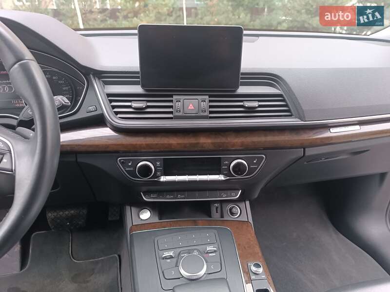Позашляховик / Кросовер Audi Q5 2019 в Хмельницькому фото 24 Позашляховик / Кросовер Audi Q5 2019 в Хмельницькому