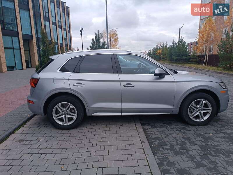 Позашляховик / Кросовер Audi Q5 2019 в Хмельницькому фото 9 Позашляховик / Кросовер Audi Q5 2019 в Хмельницькому