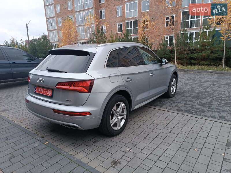 Позашляховик / Кросовер Audi Q5 2019 в Хмельницькому фото 12 Позашляховик / Кросовер Audi Q5 2019 в Хмельницькому