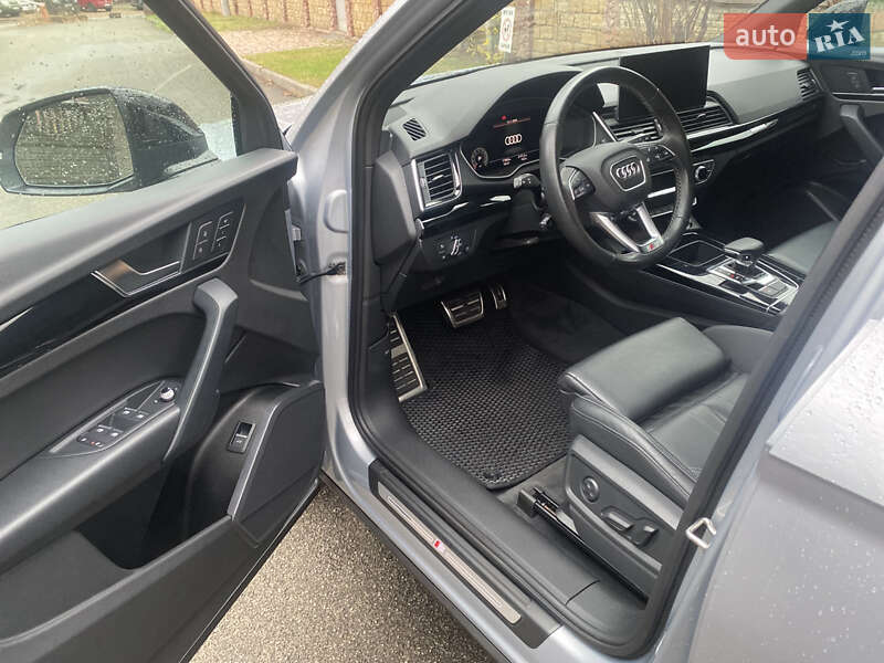 Позашляховик / Кросовер Audi Q5 2020 в Києві фото 9 Позашляховик / Кросовер Audi Q5 2020 в Києві