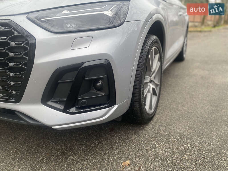 Позашляховик / Кросовер Audi Q5 2020 в Києві фото 30 Позашляховик / Кросовер Audi Q5 2020 в Києві