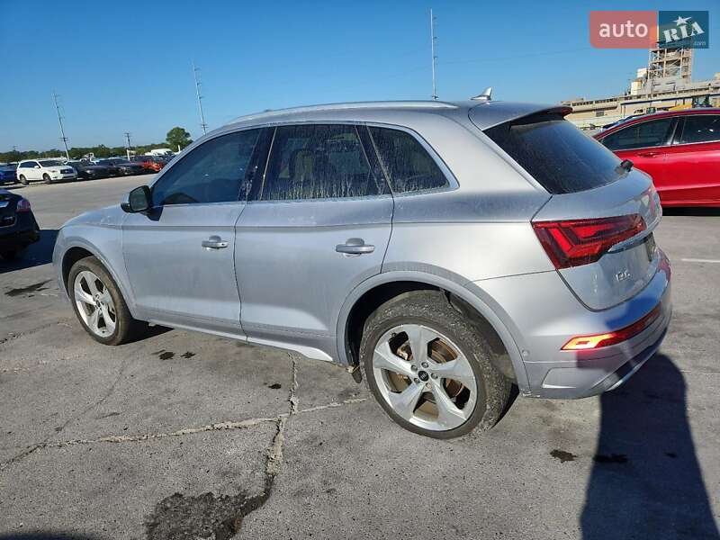 Позашляховик / Кросовер Audi Q5 2021 в Вінниці