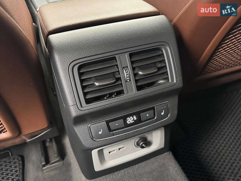 Внедорожник / Кроссовер Audi Q5 2020 в Тернополе