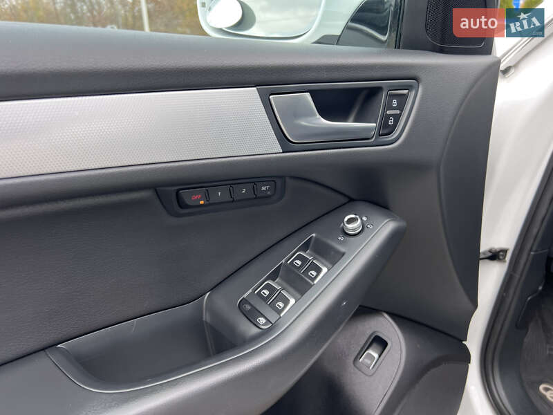 Внедорожник / Кроссовер Audi Q5 2016 в Нововолынске