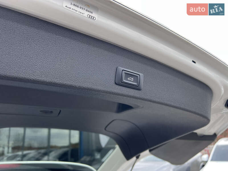 Внедорожник / Кроссовер Audi Q5 2016 в Нововолынске