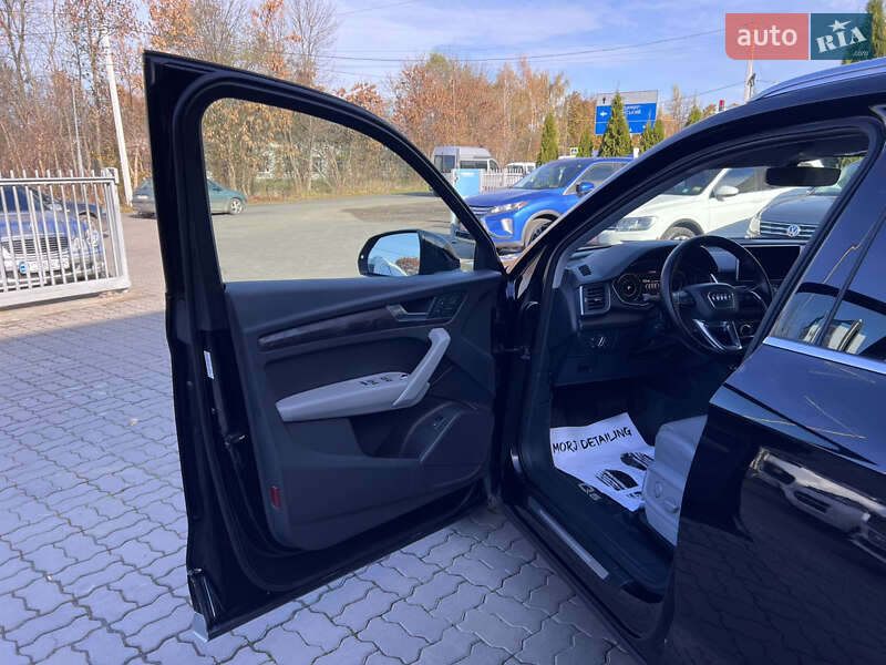 Позашляховик / Кросовер Audi Q5 2018 в Нововолинську фото 14 Позашляховик / Кросовер Audi Q5 2018 в Нововолинську