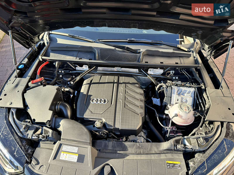 Внедорожник / Кроссовер Audi Q5 2024 в Стрые