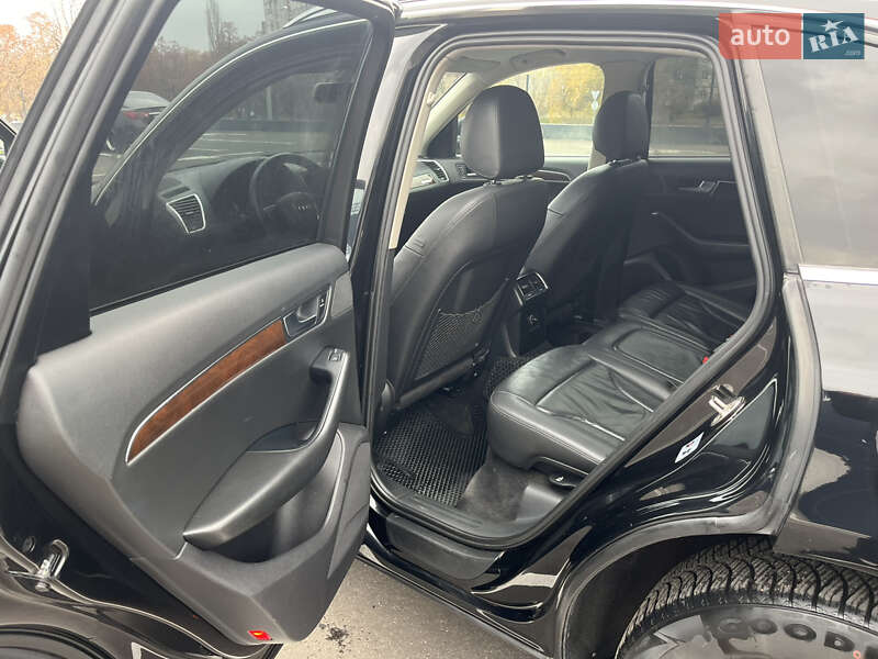 Внедорожник / Кроссовер Audi Q5 2010 в Чернигове фото 12 Внедорожник / Кроссовер Audi Q5 2010 в Чернигове