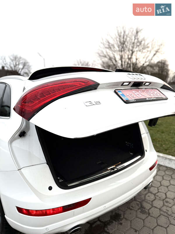 Внедорожник / Кроссовер Audi Q5 2015 в Костополе