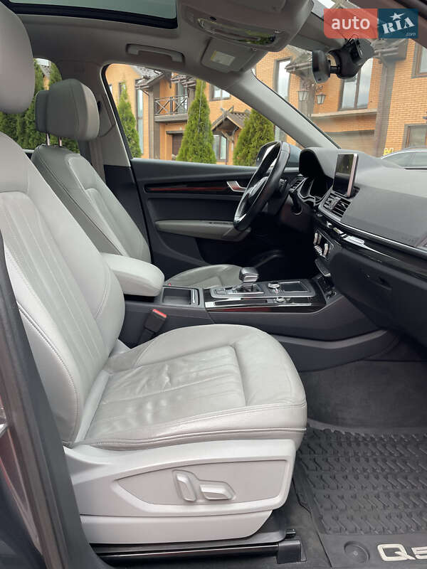 Внедорожник / Кроссовер Audi Q5 2018 в Виннице фото 27 Внедорожник / Кроссовер Audi Q5 2018 в Виннице