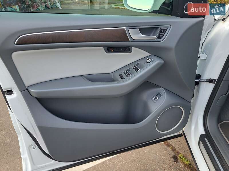 Позашляховик / Кросовер Audi Q5 2017 в Одесі фото 10 Позашляховик / Кросовер Audi Q5 2017 в Одесі