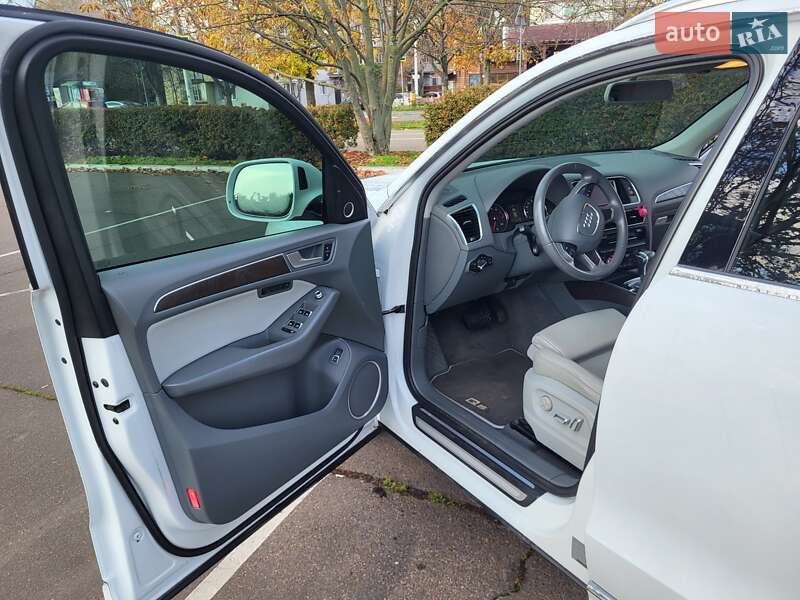 Позашляховик / Кросовер Audi Q5 2017 в Одесі фото 9 Позашляховик / Кросовер Audi Q5 2017 в Одесі