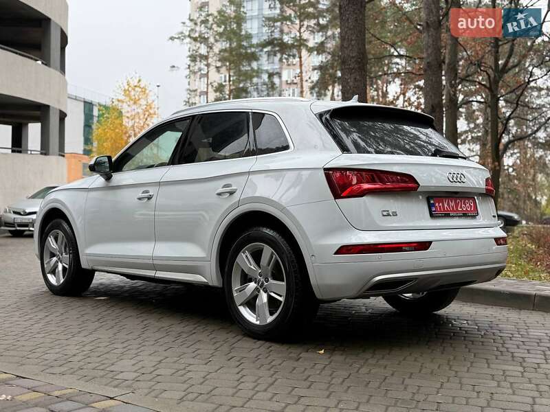 Позашляховик / Кросовер Audi Q5 2019 в Броварах фото 7 Позашляховик / Кросовер Audi Q5 2019 в Броварах