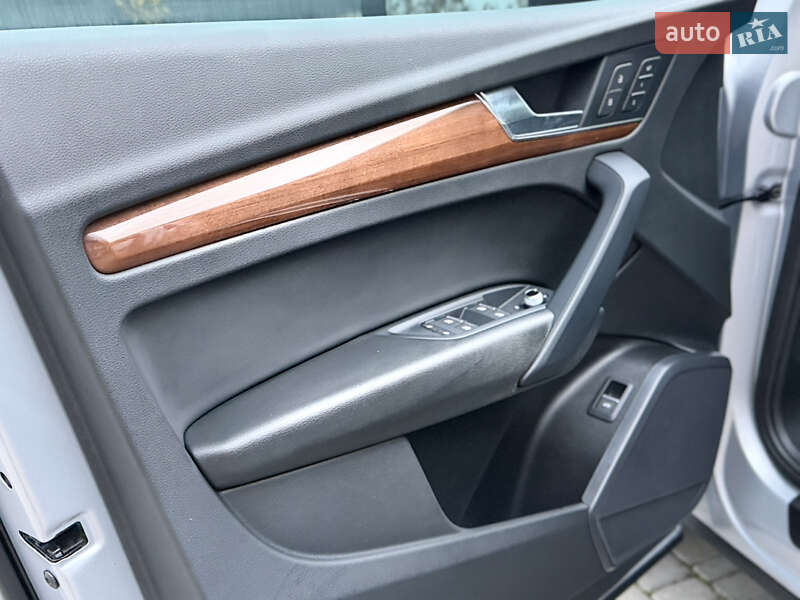 Позашляховик / Кросовер Audi Q5 2023 в Кам'янському фото 26 Позашляховик / Кросовер Audi Q5 2023 в Кам'янському