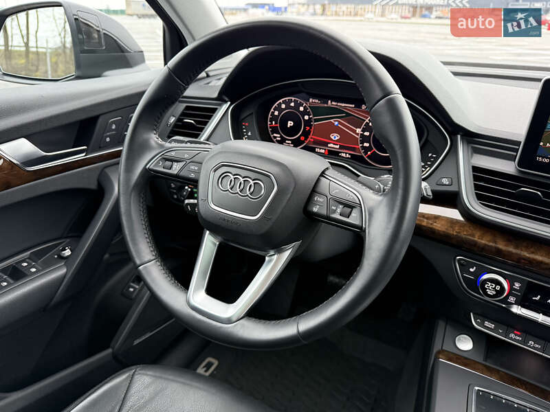 Позашляховик / Кросовер Audi Q5 2018 в Дніпрі