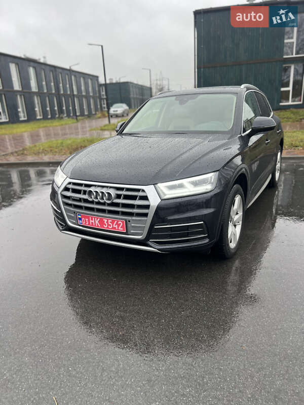 Позашляховик / Кросовер Audi Q5 2018 в Чернігові фото Позашляховик / Кросовер Audi Q5 2018 в Чернігові