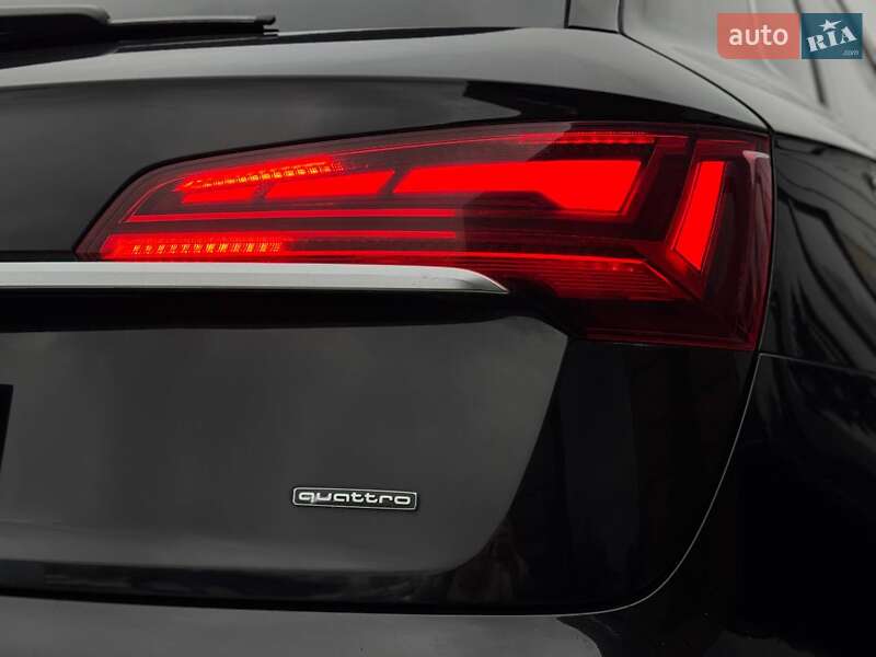 Позашляховик / Кросовер Audi Q5 2020 в Рівному