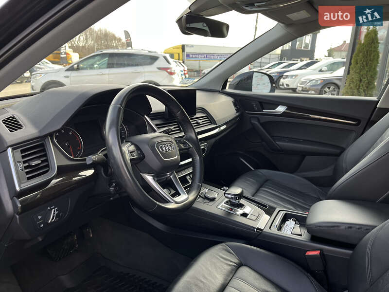 Внедорожник / Кроссовер Audi Q5 2017 в Львове фото 10 Внедорожник / Кроссовер Audi Q5 2017 в Львове