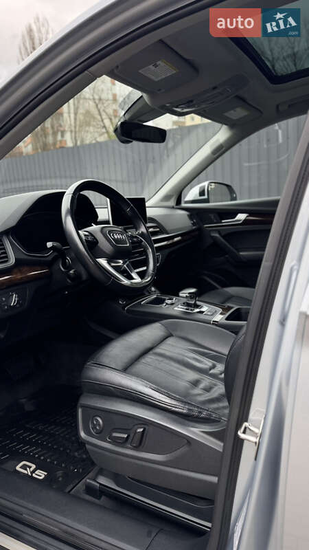Позашляховик / Кросовер Audi Q5 2018 в Києві фото 35 Позашляховик / Кросовер Audi Q5 2018 в Києві