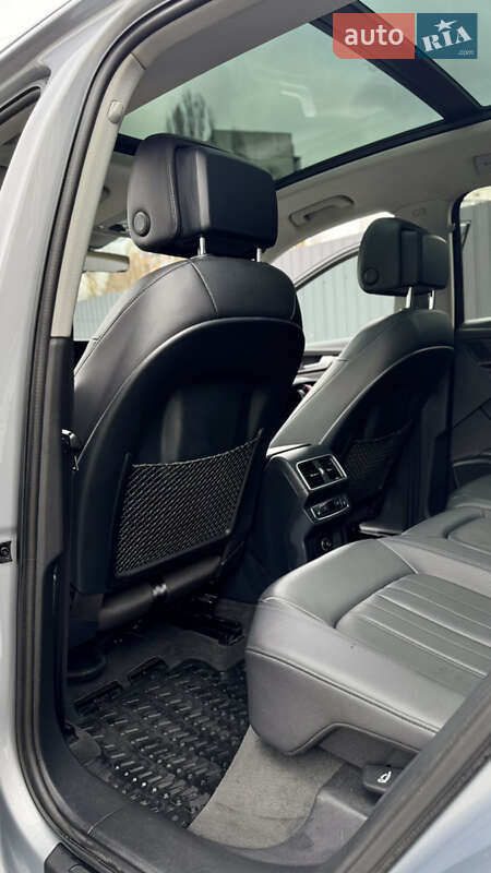 Позашляховик / Кросовер Audi Q5 2018 в Києві фото 38 Позашляховик / Кросовер Audi Q5 2018 в Києві