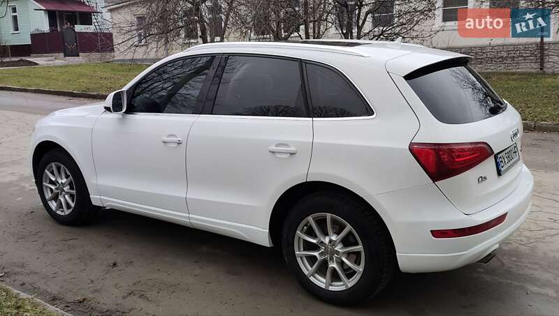 Позашляховик / Кросовер Audi Q5 2012 в Кам'янець-Подільському