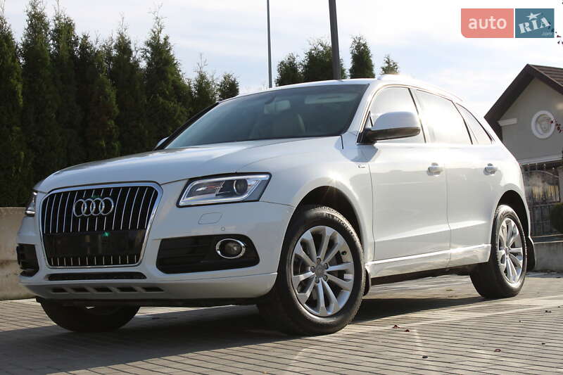 Внедорожник / Кроссовер Audi Q5 2015 в Ровно