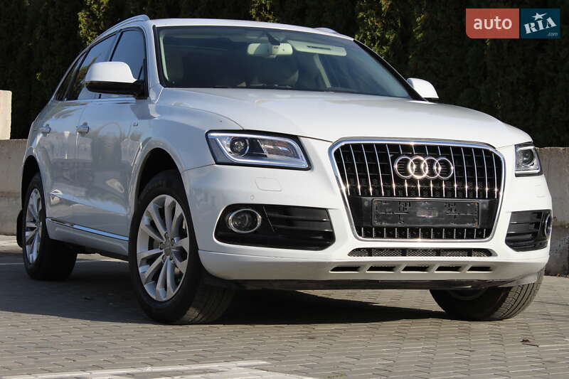 Внедорожник / Кроссовер Audi Q5 2015 в Ровно