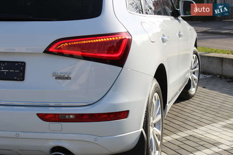 Внедорожник / Кроссовер Audi Q5 2015 в Ровно