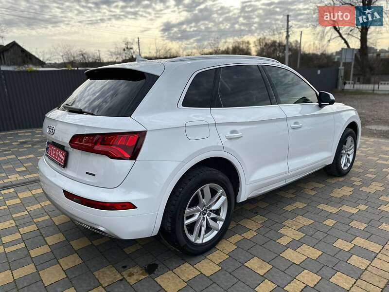 Позашляховик / Кросовер Audi Q5 2020 в Львові фото 6 Позашляховик / Кросовер Audi Q5 2020 в Львові