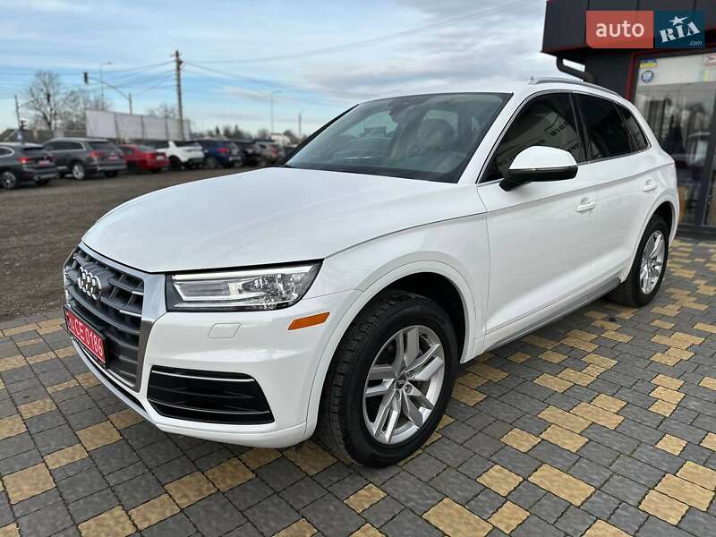 Позашляховик / Кросовер Audi Q5 2020 в Львові фото 10 Позашляховик / Кросовер Audi Q5 2020 в Львові