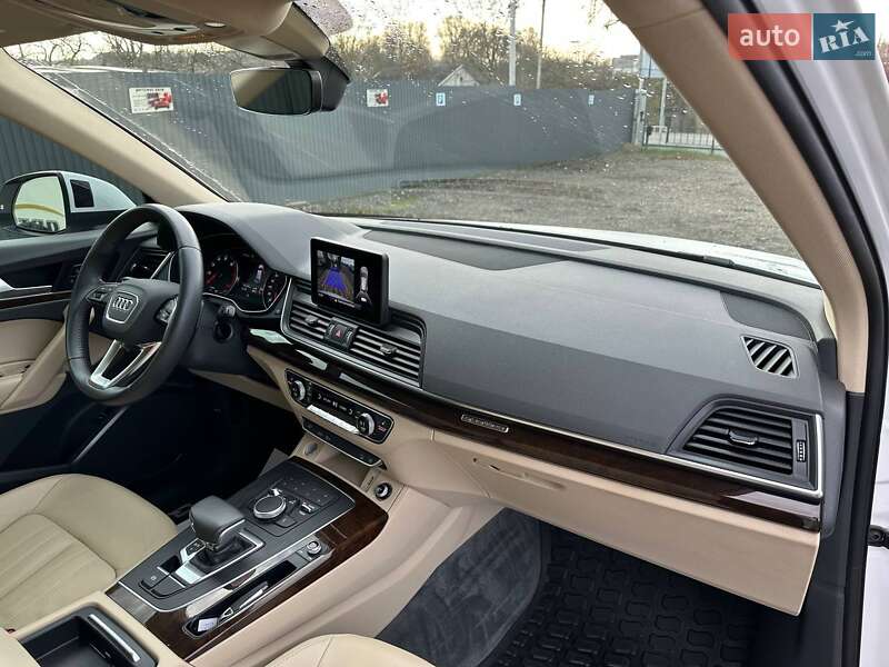 Позашляховик / Кросовер Audi Q5 2020 в Львові фото 21 Позашляховик / Кросовер Audi Q5 2020 в Львові