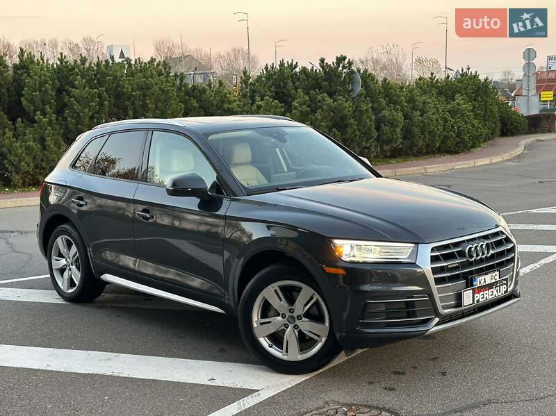 Позашляховик / Кросовер Audi Q5 2018 в Києві