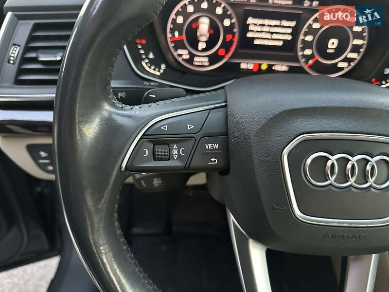 Позашляховик / Кросовер Audi Q5 2018 в Києві