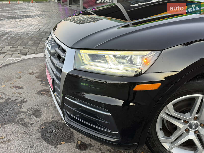 Позашляховик / Кросовер Audi Q5 2018 в Луцьку фото 3 Позашляховик / Кросовер Audi Q5 2018 в Луцьку