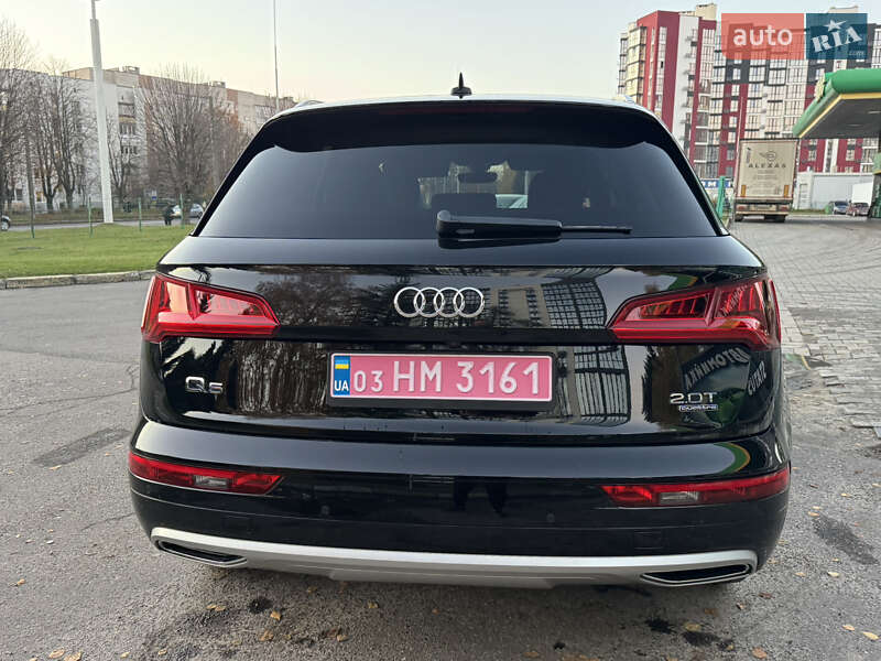 Позашляховик / Кросовер Audi Q5 2018 в Луцьку фото 11 Позашляховик / Кросовер Audi Q5 2018 в Луцьку
