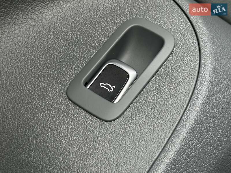 Внедорожник / Кроссовер Audi Q5 2013 в Мукачево фото 35 Внедорожник / Кроссовер Audi Q5 2013 в Мукачево